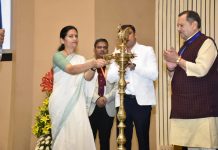 केंद्रीय आरोग्य राज्यमंत्री डॉ. भारती प्रवीण पवार यांच्या हस्ते राष्ट्रीय औषधनिर्माण शिक्षण दिनानिमित्त ‘औषधनिर्माण अन्वेषण-2023’ चे उद्घाटन