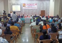 छत्रपती शिवाजी महाराजांनी त्यांच्या राज्याभिषेक प्रसंगी शिवराज्याभिषेक शक सुरू केले होते. त्यामुळे हा दिवस आपल्यासाठी पाडव्याप्रमाणे असून, त्या दिवशी प्रत्येकाने आपल्या घरात गुढी उभारून हा दिवस शिवपाडवा म्हणून साजरा करावा, असे आवाहन समितीचे अध्यक्ष सुनील पवार यांनी केले.