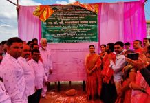 कळवण तालुक्यात सप्तश्रृंगी गड,नांदुरी व कुंडाने येथे केंद्रीय आरोग्य राज्यमंत्री डॉ. भारती पवार व पालकमंत्री श्री दादाजी भुसे यांच्या हस्ते जलजीवन मिशन पाणीपूरवठा योजनेचा शुभारंभ संपन्न