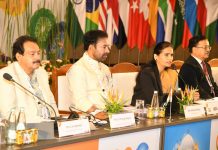 केंद्रीय आरोग्य आणि कुटुंब कल्याण राज्यमंत्री डॉ. भारती प्रविण पवार यांनी हैदराबादमध्ये तेलंगणा इथे G-20 आरोग्य कार्यकारी गटाच्या तिसऱ्या बैठकीच्या उद्घाटन सत्राला संबोधित