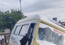 मोहोजफाटा येथील अपघातात पती ठार पत्नी गंभीर जखमी, पंढरीची वारी, राहीली अधुरी