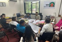 आमदार सुहास अण्णा कांदे यांनी मनमाड येथील म्हाडाच्या वसहती बाबत विविध विषयांचे निवेदन म्हाडाचे विभागीय अधिकारी कासार साहेब यांना दिले.