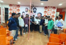 आमदार सुहास आण्णा कांदे यांचा पाठपुराव्यामुळे 21 विज कर्मचारी पुन्हा सेवेत