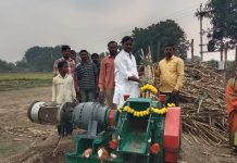 कासार पिंपळगावच्या सनग्लोरी ऑरगॅनिक फार्मर्स प्रोड्युसर कंपनी च्या गुळ उद्योग प्रकल्पाच्या तिसऱ्या गळीत हंगामाचा शुभारंभ संपन्न