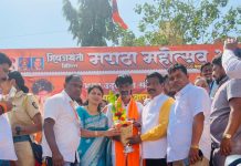 मराठा महोत्सवाचे उद्घाटन संघर्ष योद्धा मनोज दादा जरांगे पाटील यांच्या हस्ते संपन्न