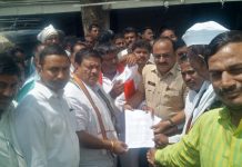 पोलिस निरीक्षक मुटकुळे साहेब “कानुन के हाथ बहुत लंबे होते है” तुम्ही पाथर्डीतील गुन्हेगारी चकाचक करा आम्ही तुमच्या पाठीशी आहोत : ढाकणे