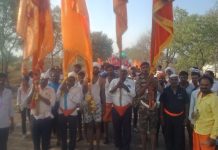 मढी येथे मानाच्या पाच कावडीच्या निशान भेटीने फुलोरबाग यात्रा उत्सव संपन्न !