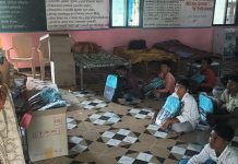 मुंबईच्या “गिव्हिंग फाँर गुड फौंडेशन”वतीने मोहोजखुर्द येथील निवारा केंद्रास शालेय साहित्याचे वाटप