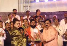 नांदगाव येथे आमदार सुहास आण्णा कांदे यांनी उभारण्यात आलेल्या शिवसृष्टीचा व छत्रपती शिवाजी महाराज यांच्या अश्वारुढ पुतळ्याचा आज राज्याचे मुख्यमंत्री मा.ना.श्री.एकनाथजी शिंदे साहेबांच्या हस्ते लोकार्पण सोहळा संपन्न