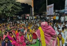 जाती पातीचा किडा डोक्यात न ठेवता मला मतदान करा आणि साखर सम्राटांना घरी पाठवा: सौ.हर्षदाताई काकडे