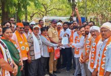 आमदार सुहास आण्णा कांदे यांच्या मार्गदर्शनाखाली काश्मीर पहलगाम येथे झाल्या दहशतवादी हल्ल्याचा नांदगाव शिवसेनेतर्फे जाहीर निषेध