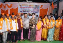 पिंपरी हवेली येथील प्रतिष्ठित कापूस व्यापारी व समाजसेवक योगेश साहेबराव वाघ यांच्यासह मोठ्या संख्येने कार्यकर्त्यांचा शिवसेना पक्षात प्रवेश.