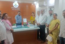 मालमत्ता कर विभागातील अधिकारी सोसायटी पदाधिकारी यांना संभ्रमित करीत असल्याने त्यांच्यावर कारवाई करणे