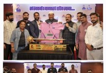 “रंगकर्मी क्रिकेट लीग”चा दिमाखदार ट्रॉफी आणि टी-शर्ट अनावरण सोहळा संपन्न..