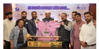 “रंगकर्मी क्रिकेट लीग”चा दिमाखदार ट्रॉफी आणि टी-शर्ट अनावरण सोहळा संपन्न..